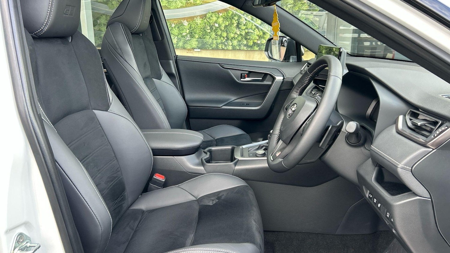 Used Toyota RAV4 2025 for sale - 76549821: Photo 15