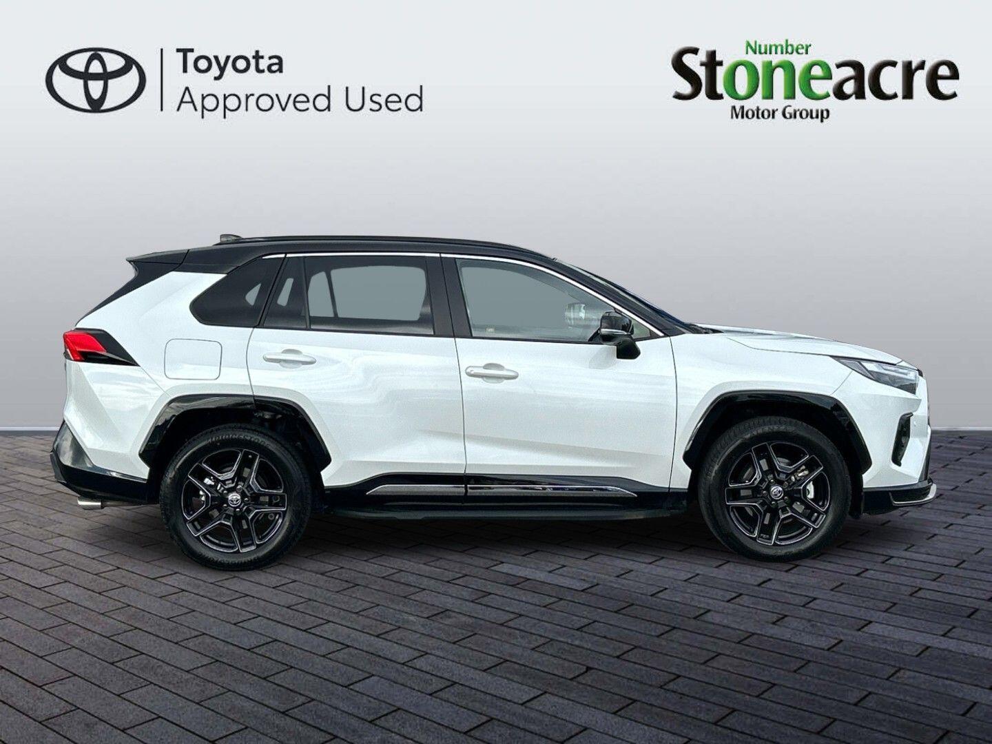 Used Toyota RAV4 2025 for sale - 76549821: Photo 2