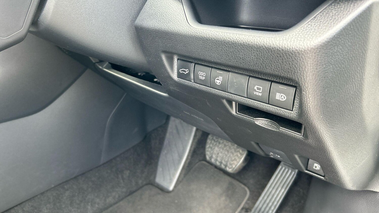 Used Toyota RAV4 2025 for sale - 76549821: Photo 39