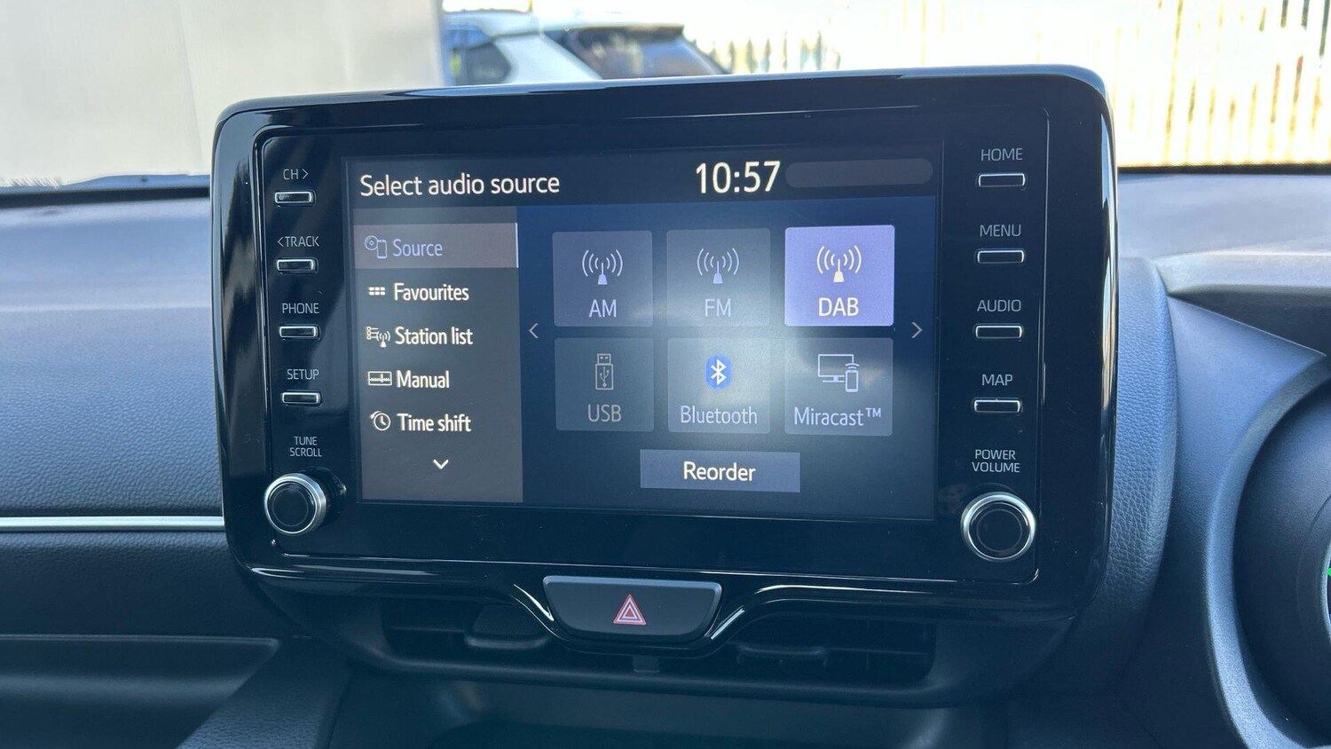 Used Toyota Yaris 2024 for sale - 77940506: Photo 24