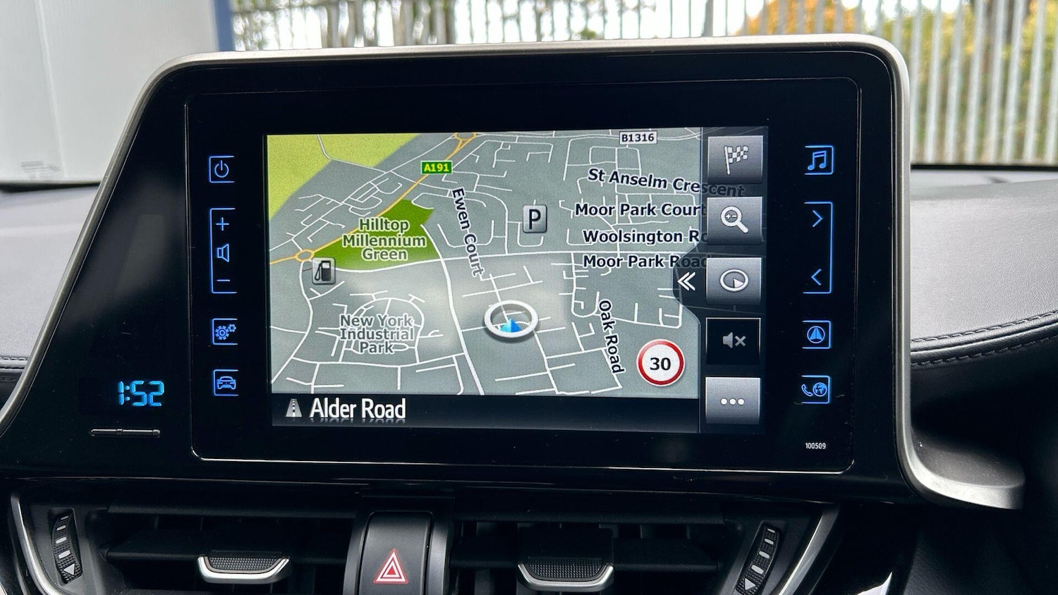 Used Toyota C-HR 2019 for sale - 76424666: Photo 13