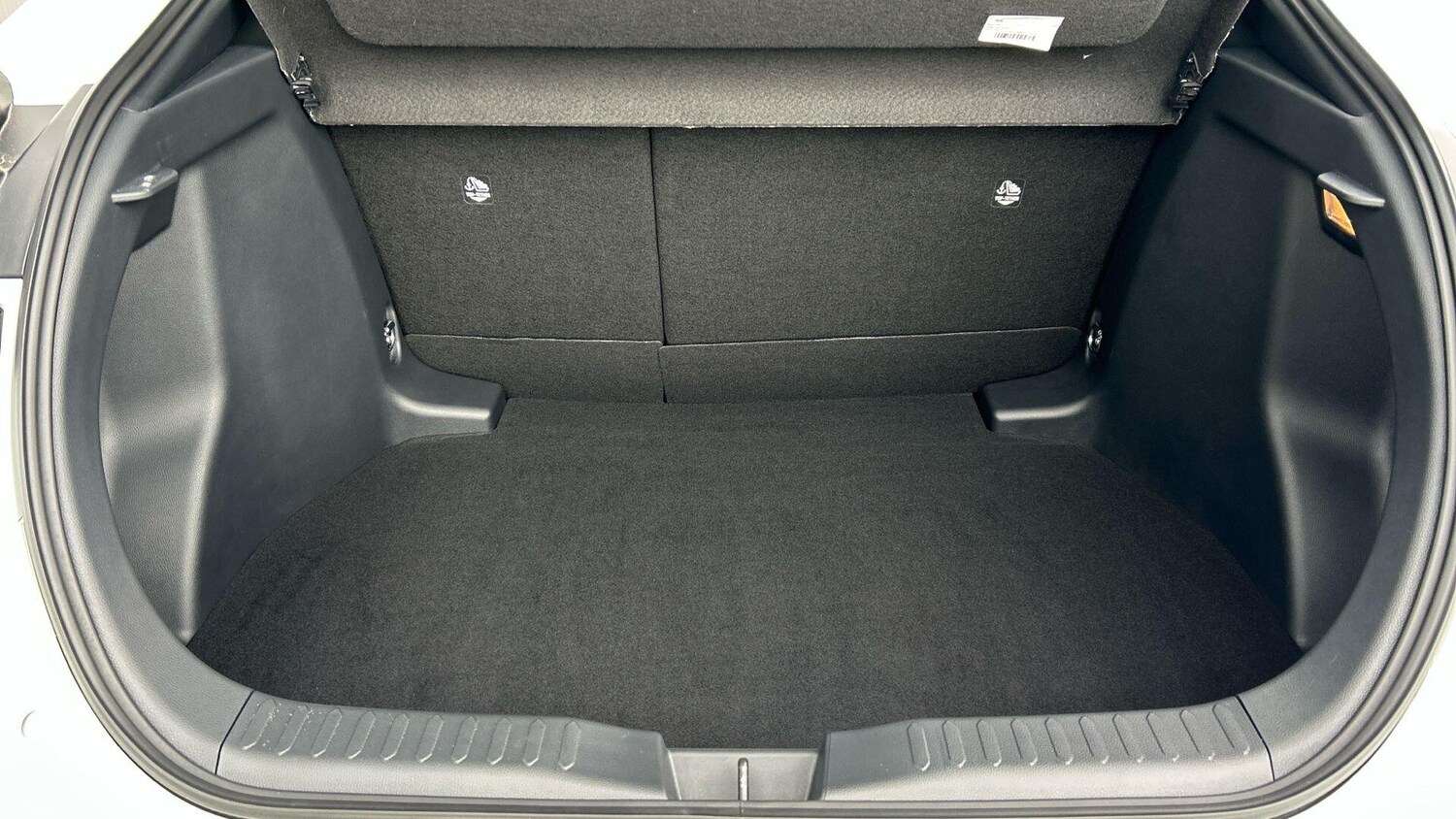 Used Toyota C-HR 2025 for sale - 78047904: Photo 18