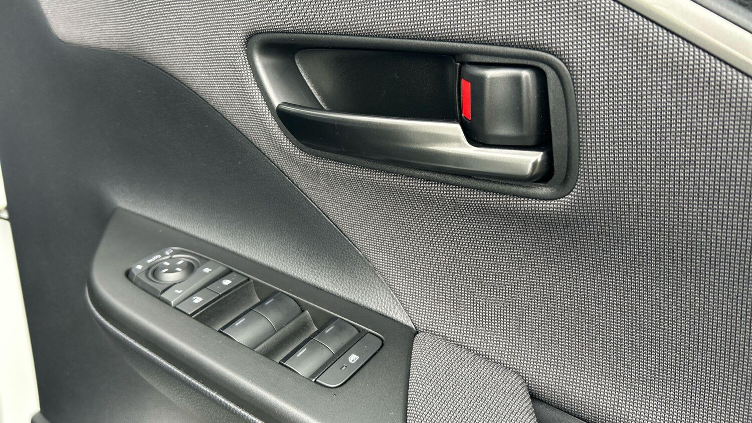 Used Toyota C-HR 2025 for sale - 78047904: Photo 39