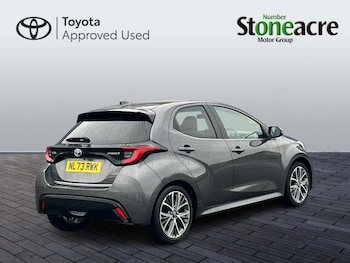 Used Toyota Yaris 2023 for sale - 77497025: Photo