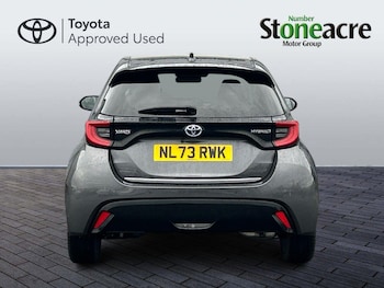 Used Toyota Yaris 2023 for sale - 77497025: Photo
