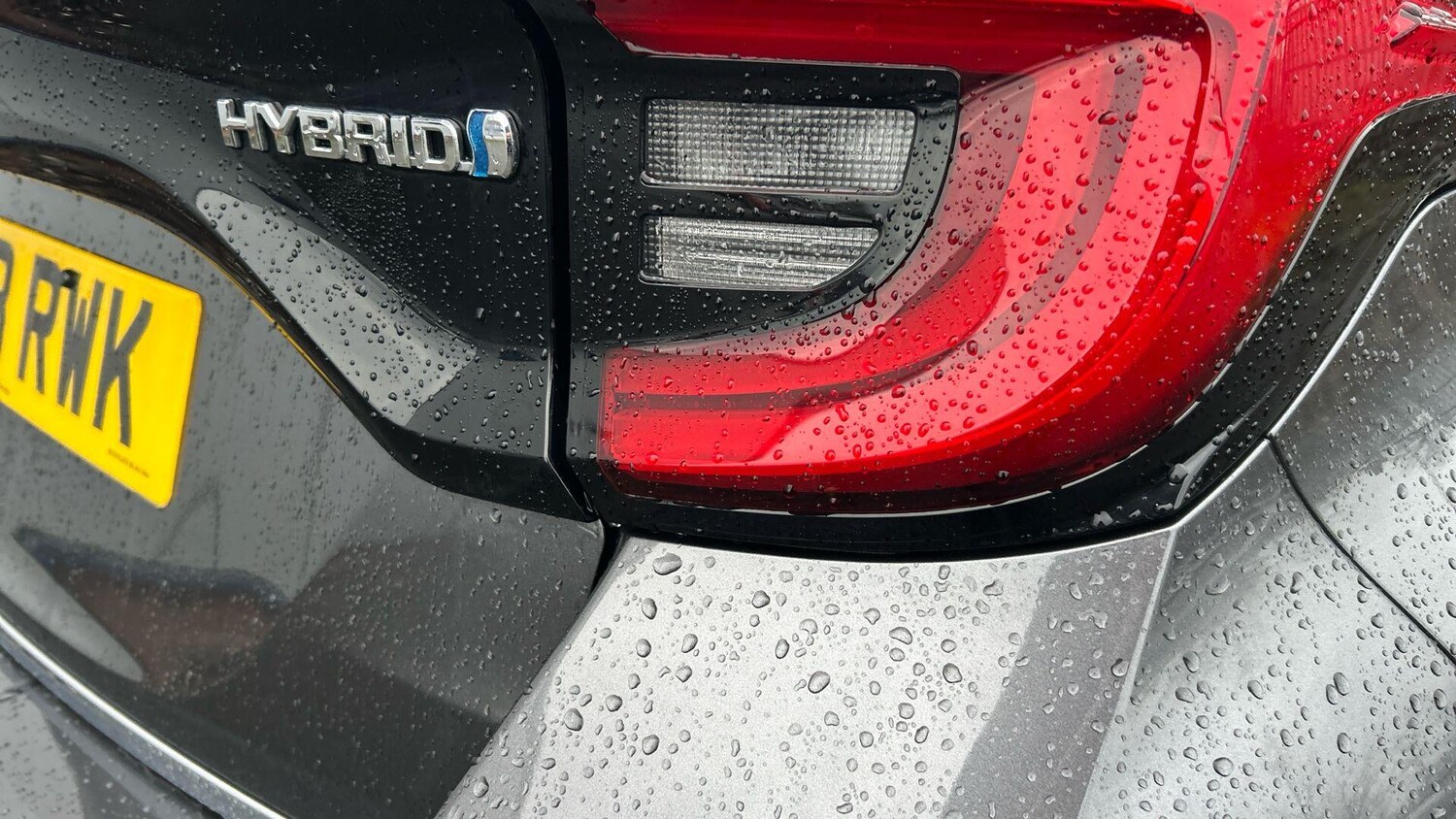 Used Toyota Yaris 2023 for sale - 77497025: Photo 50