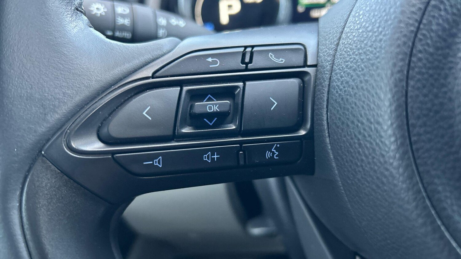 Used Toyota Yaris 2022 for sale - 77496994: Photo 36