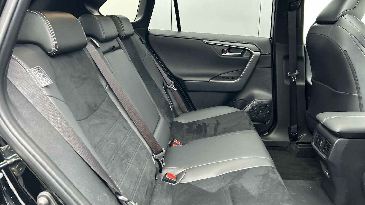 Used Toyota RAV4 2025 for sale - 76742934: Photo 16