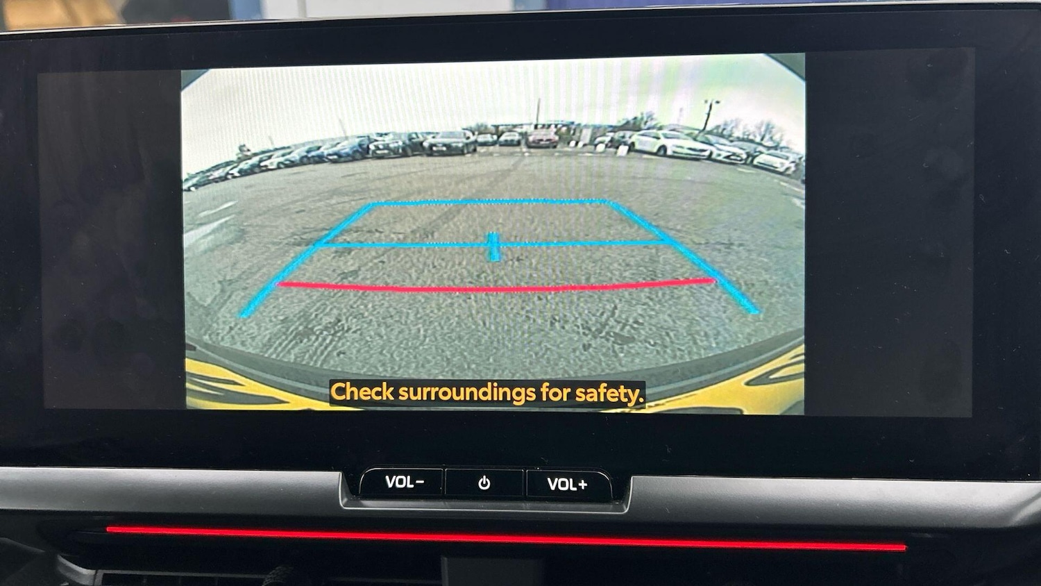 Used Toyota C-HR 2025 for sale - 76886318: Photo 21