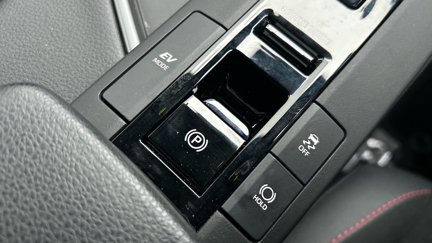 Used Toyota C-HR 2025 for sale - 76886318: Photo 34