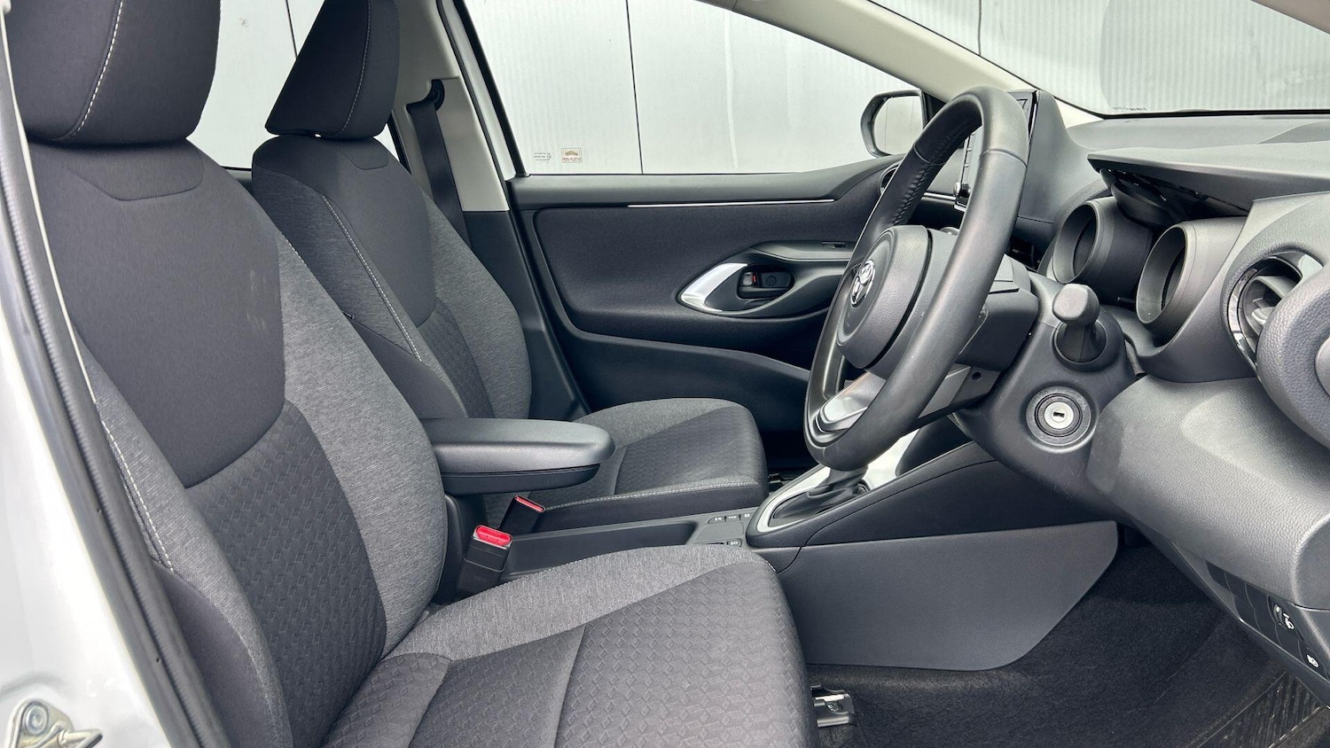 Used Toyota Yaris 2023 for sale - 78099932: Photo 15