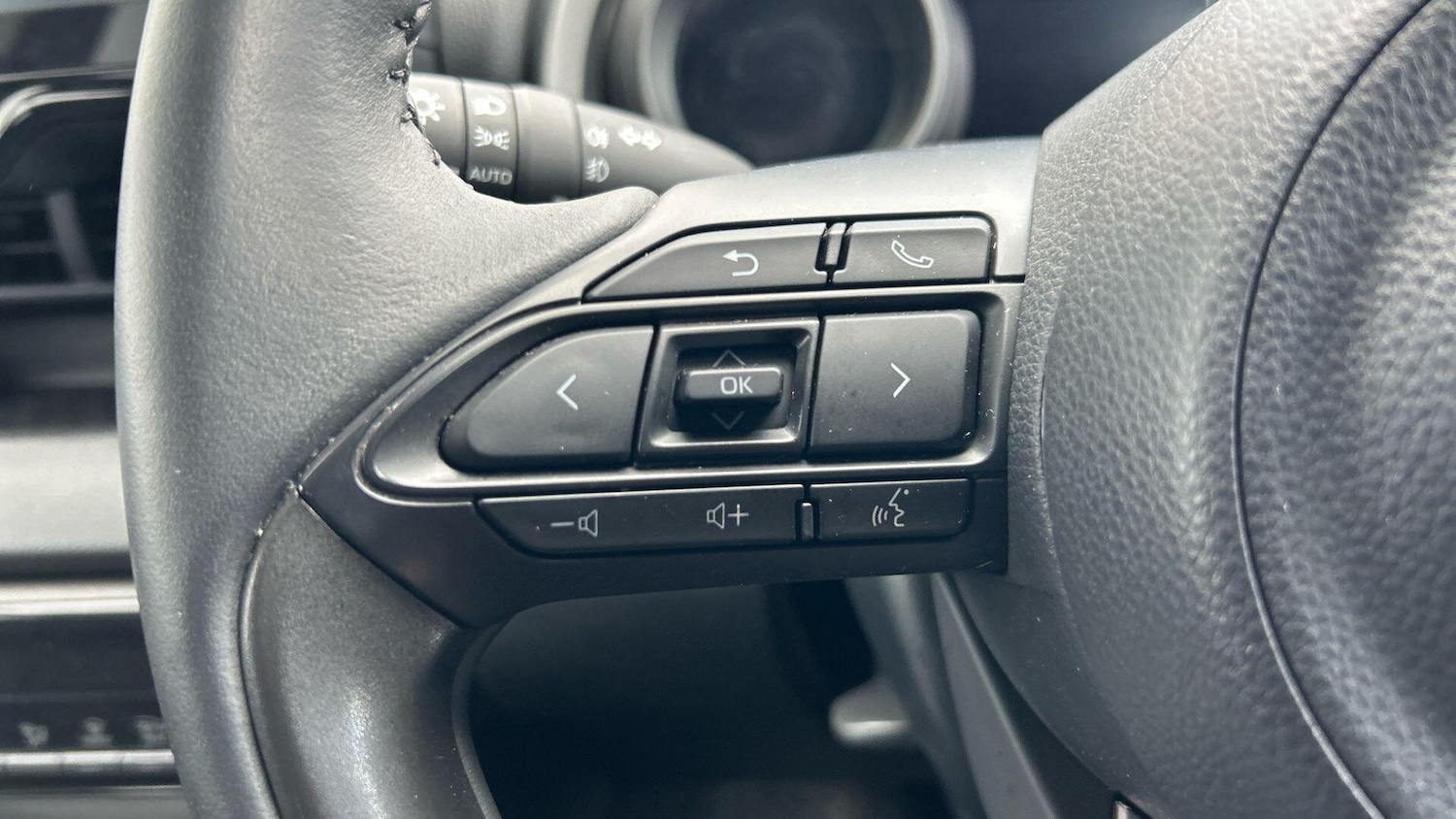 Used Toyota Yaris 2023 for sale - 78099932: Photo 33