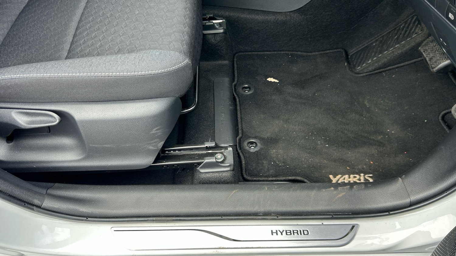 Used Toyota Yaris 2023 for sale - 78099932: Photo 38