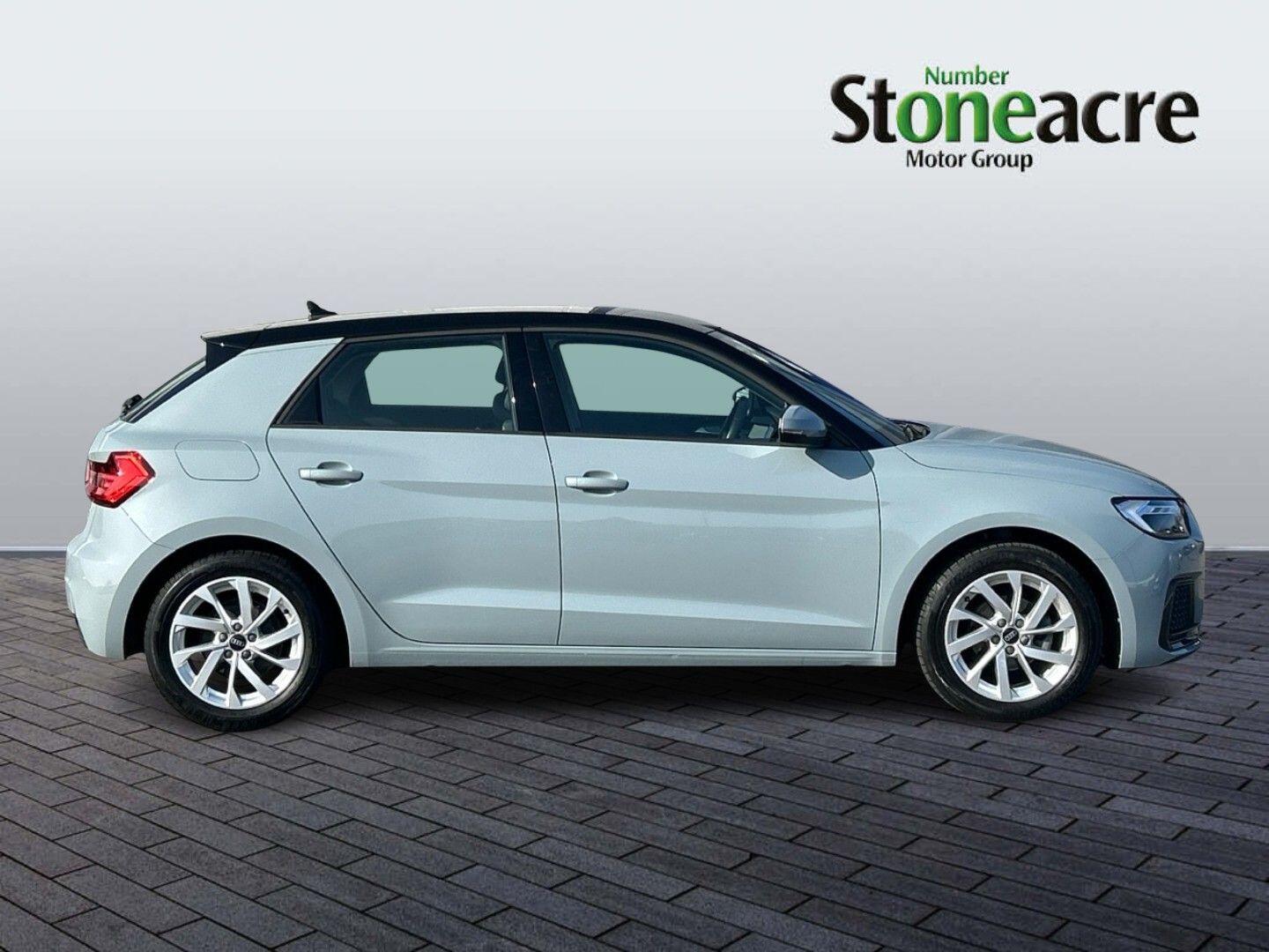 Used Audi A1 for sale - 77784197: Photo 2