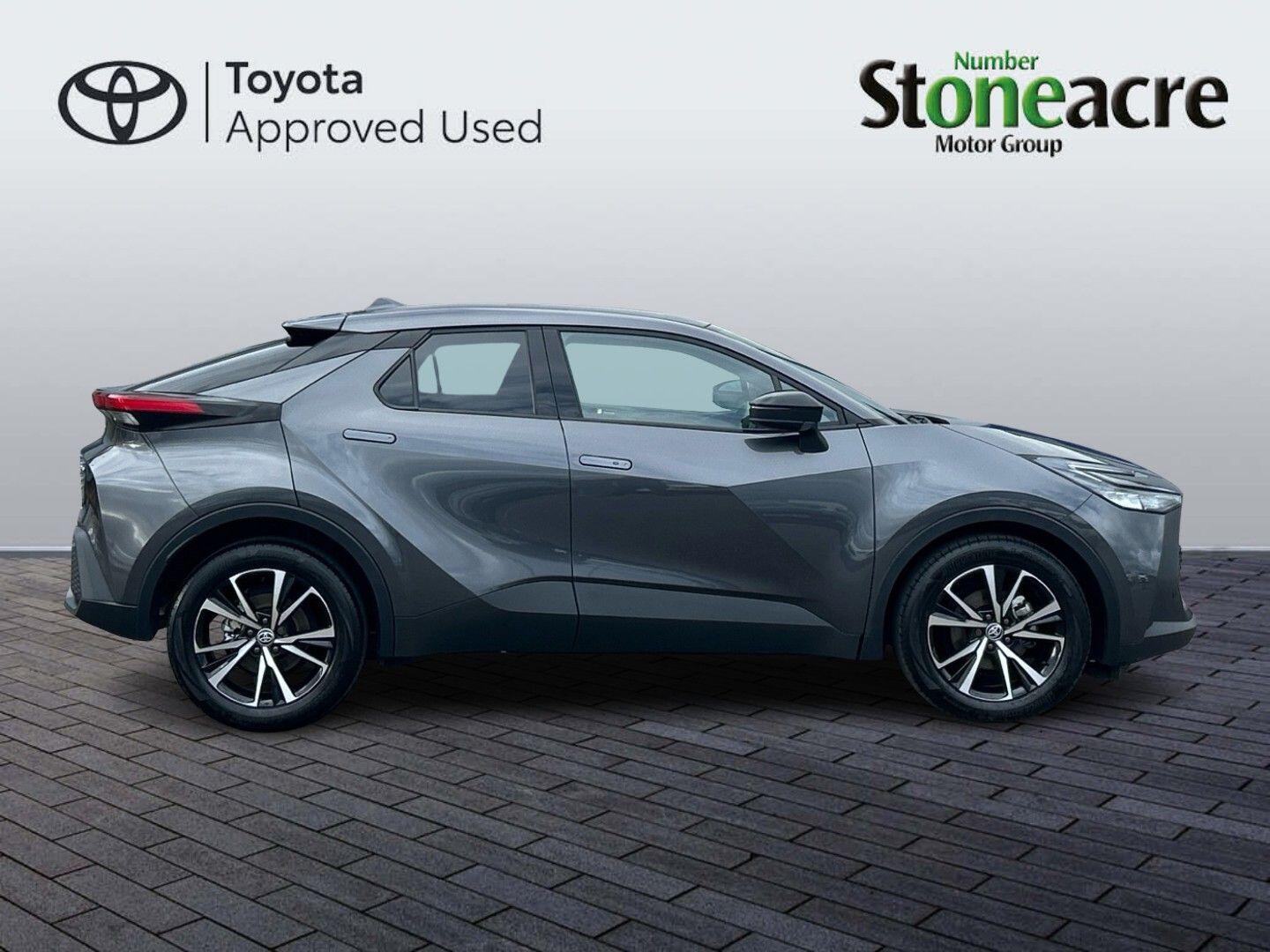 Used Toyota C-HR 2025 for sale - 77723630: Photo 2