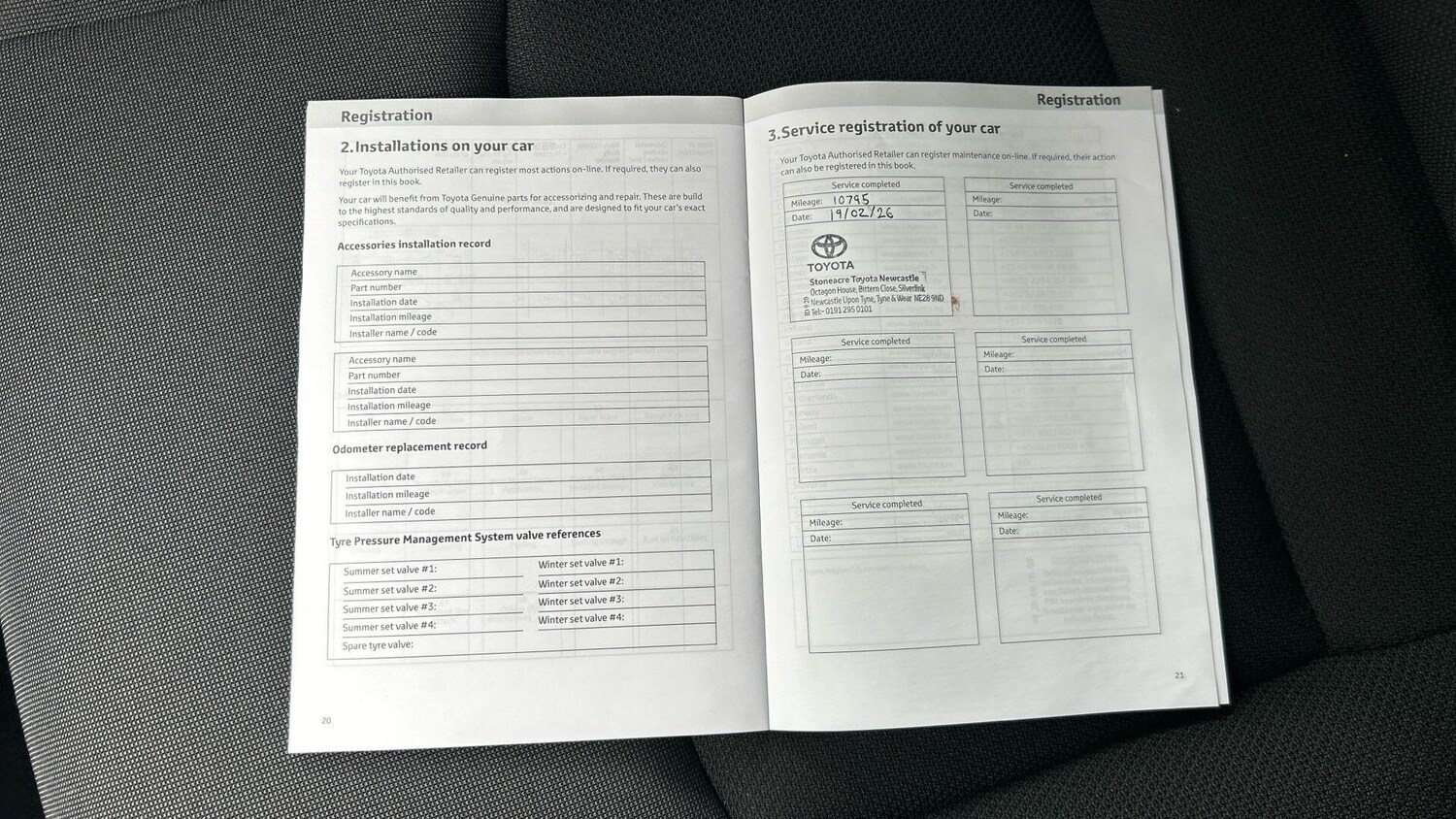 Used Toyota C-HR 2025 for sale - 77723630: Photo 21