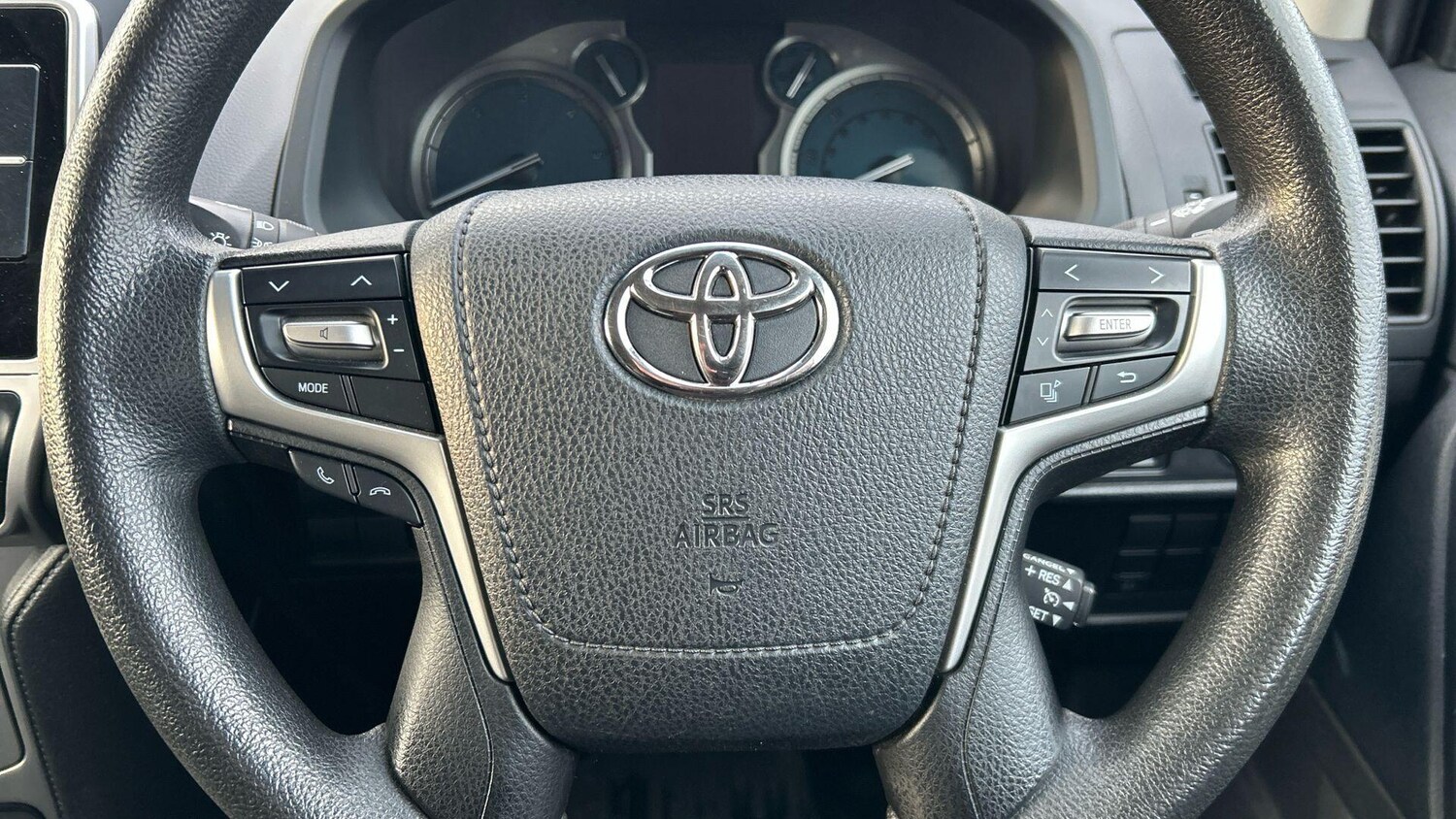 Used Toyota Land Cruiser 2023 for sale - 76964527: Photo 12