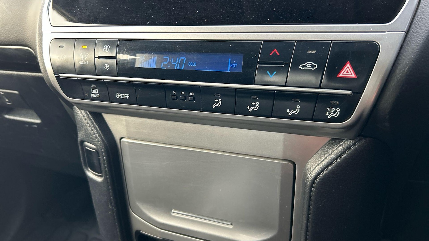 Used Toyota Land Cruiser 2023 for sale - 76964527: Photo 16