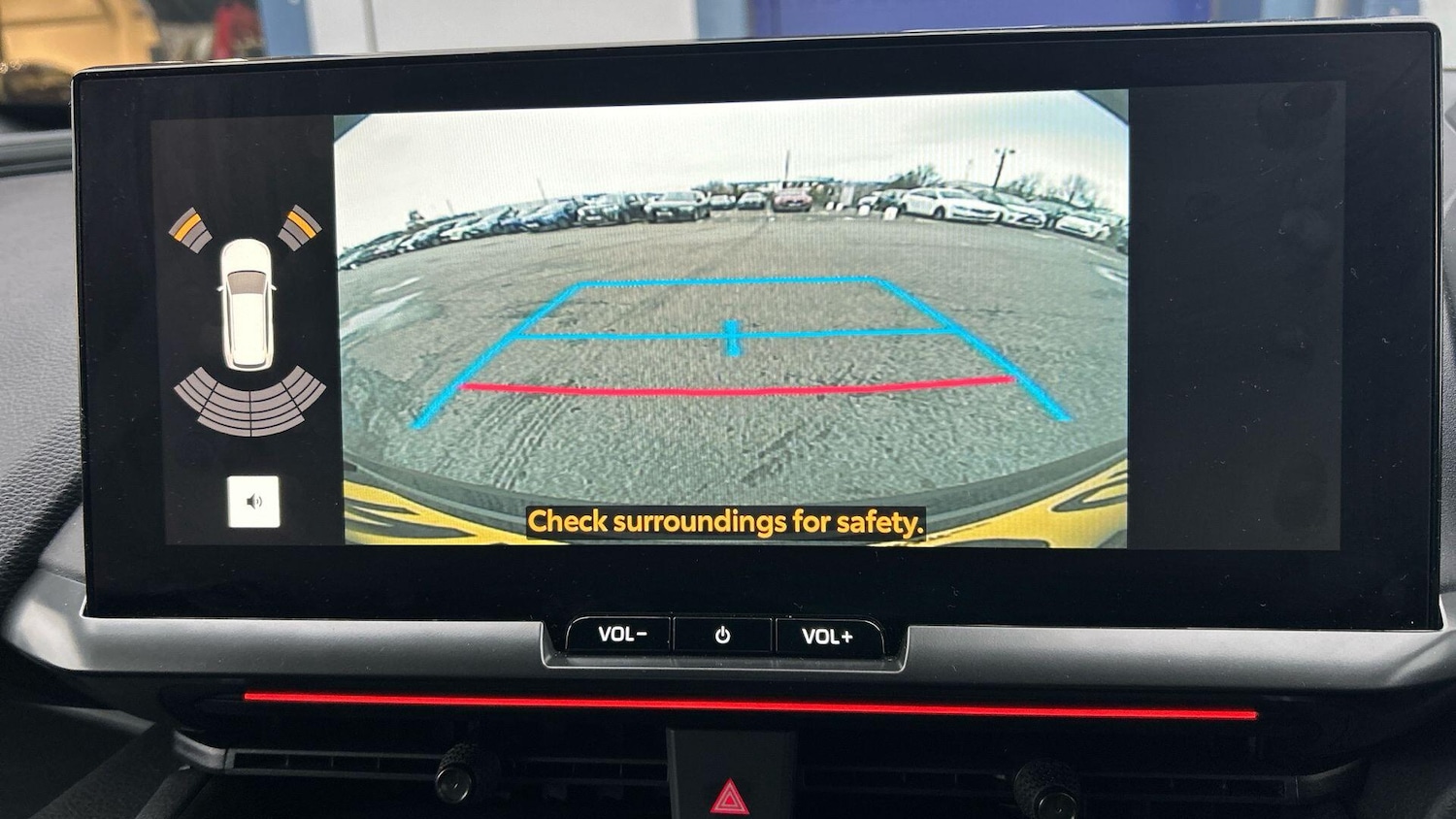 Used Toyota C-HR 2025 for sale - 76632744: Photo 24