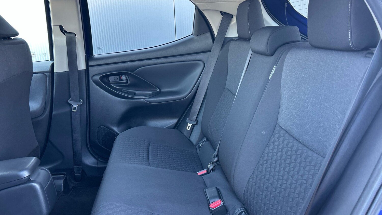 Used Toyota Yaris 2023 for sale - 77783132: Photo 17