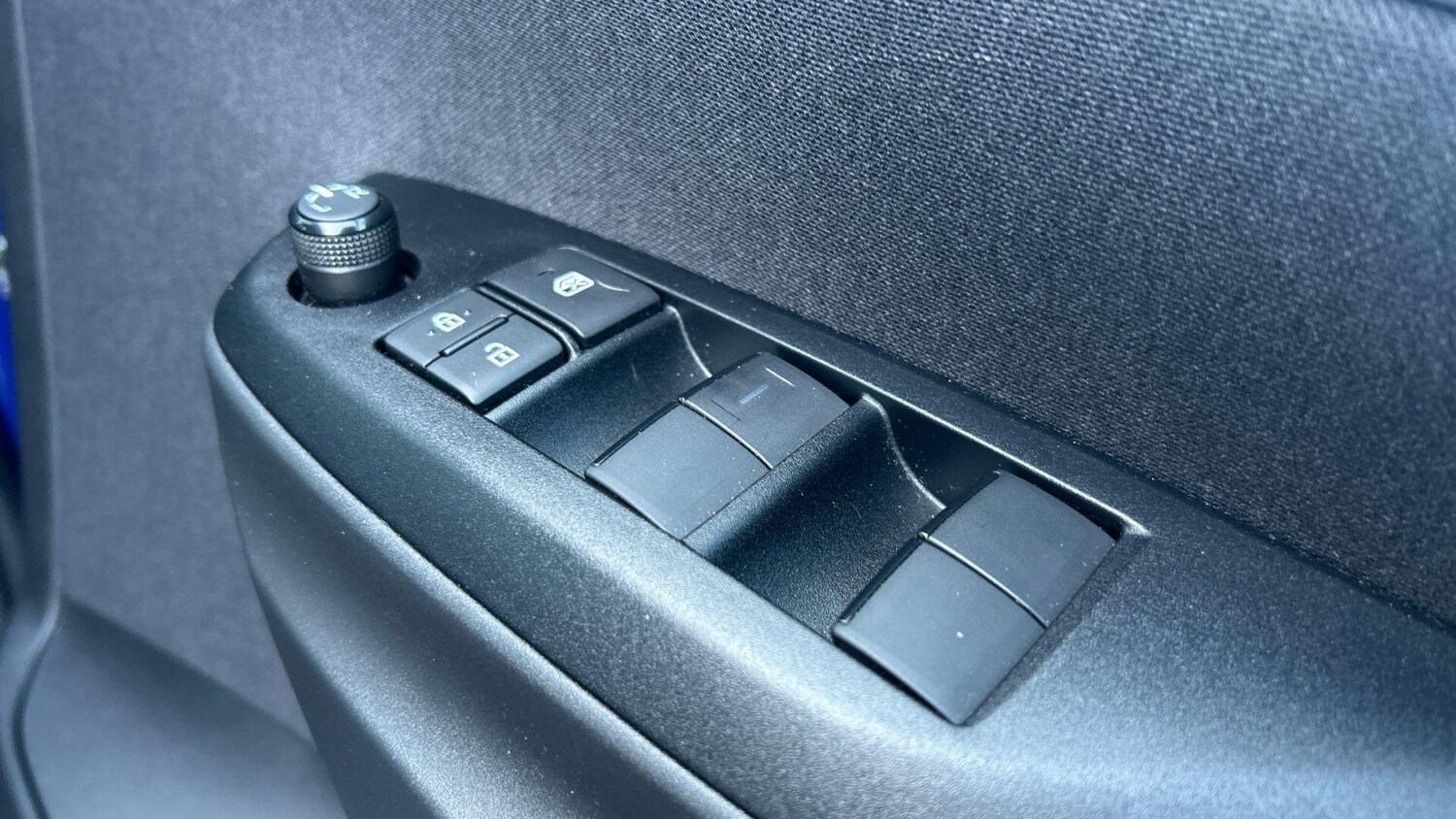 Used Toyota Yaris 2023 for sale - 77783132: Photo 37