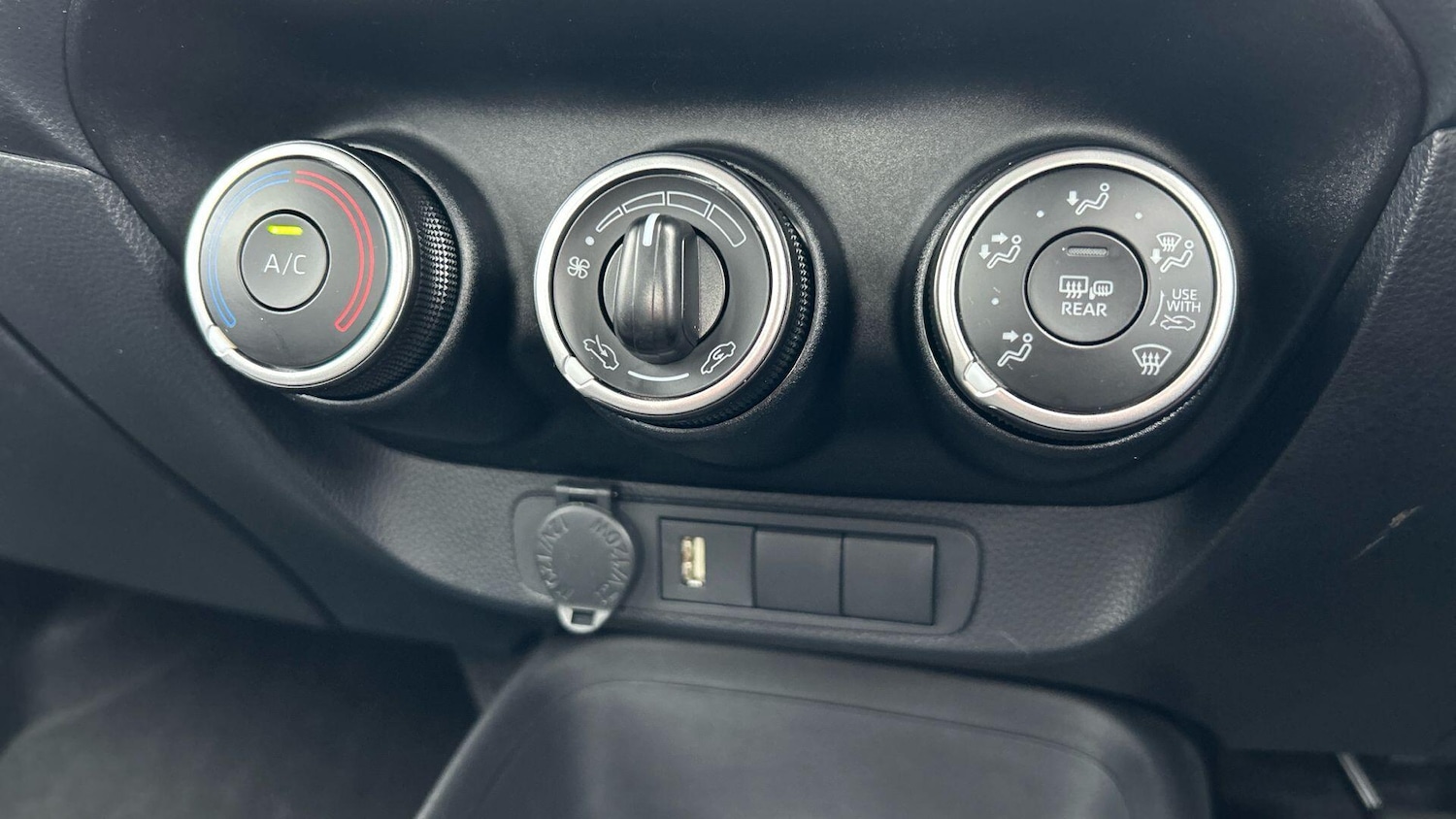 Used Toyota Aygo X for sale - 77710190: Photo 29