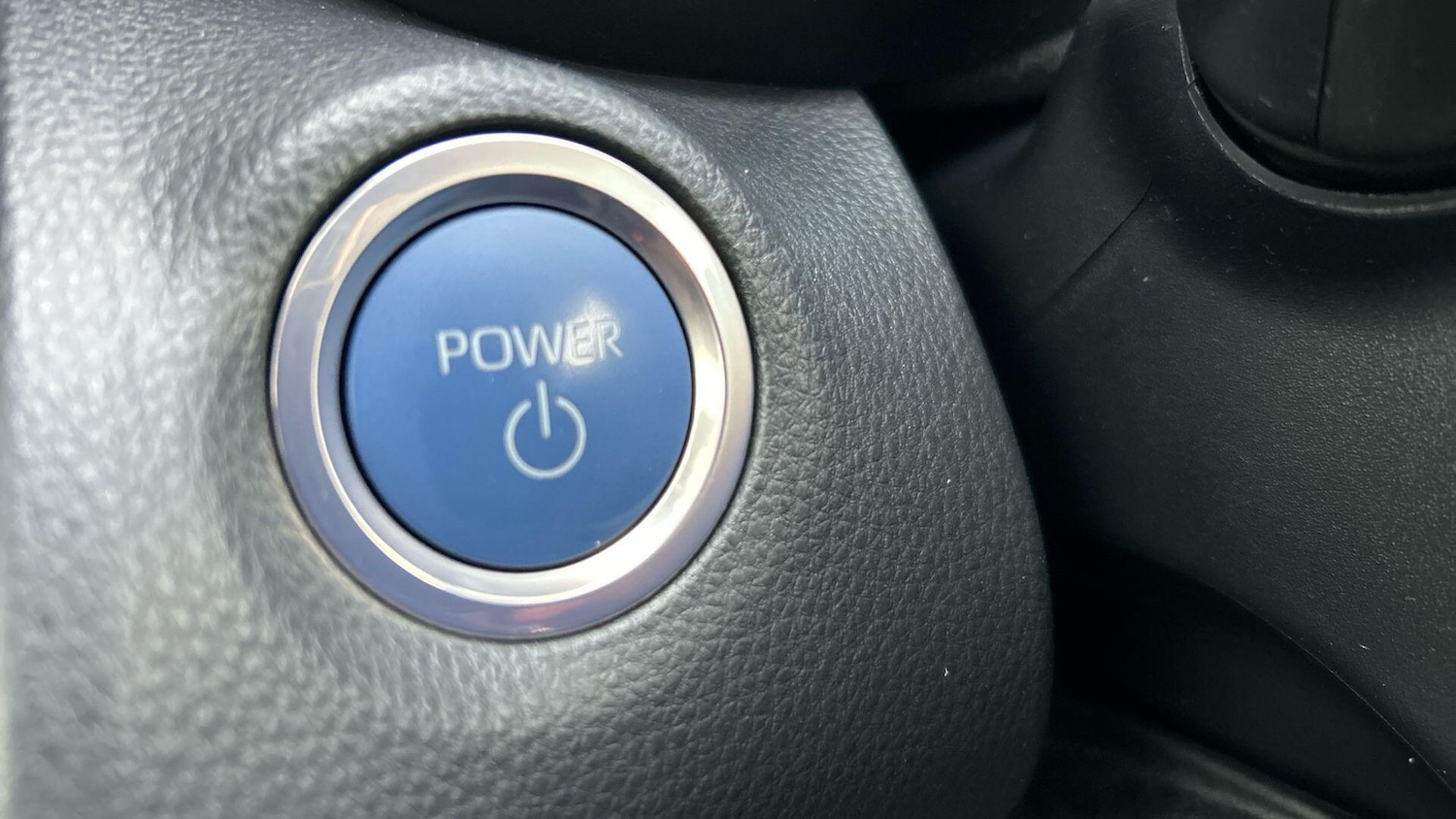 Used Toyota Yaris Cross 2023 for sale - 77456042: Photo 43