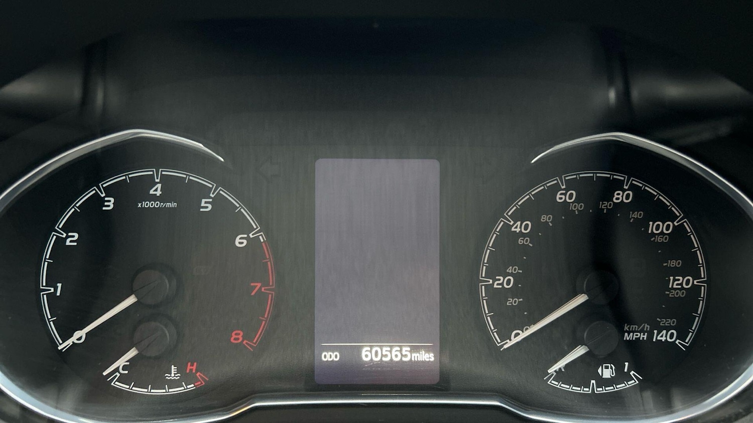 Used Toyota Yaris 2019 for sale - 77425753: Photo 13