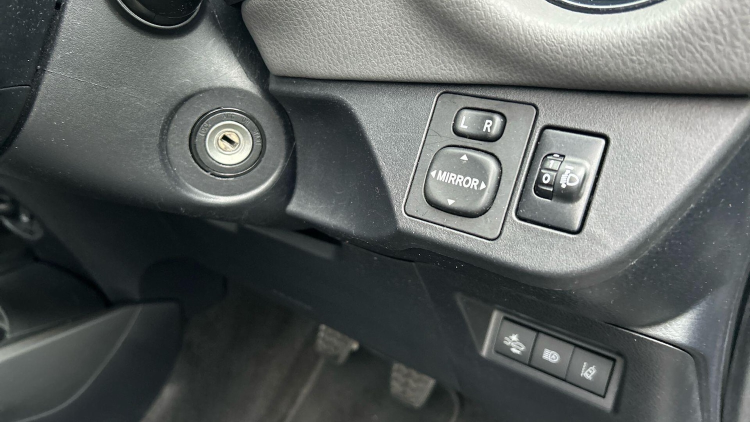 Used Toyota Yaris 2019 for sale - 77425753: Photo 36