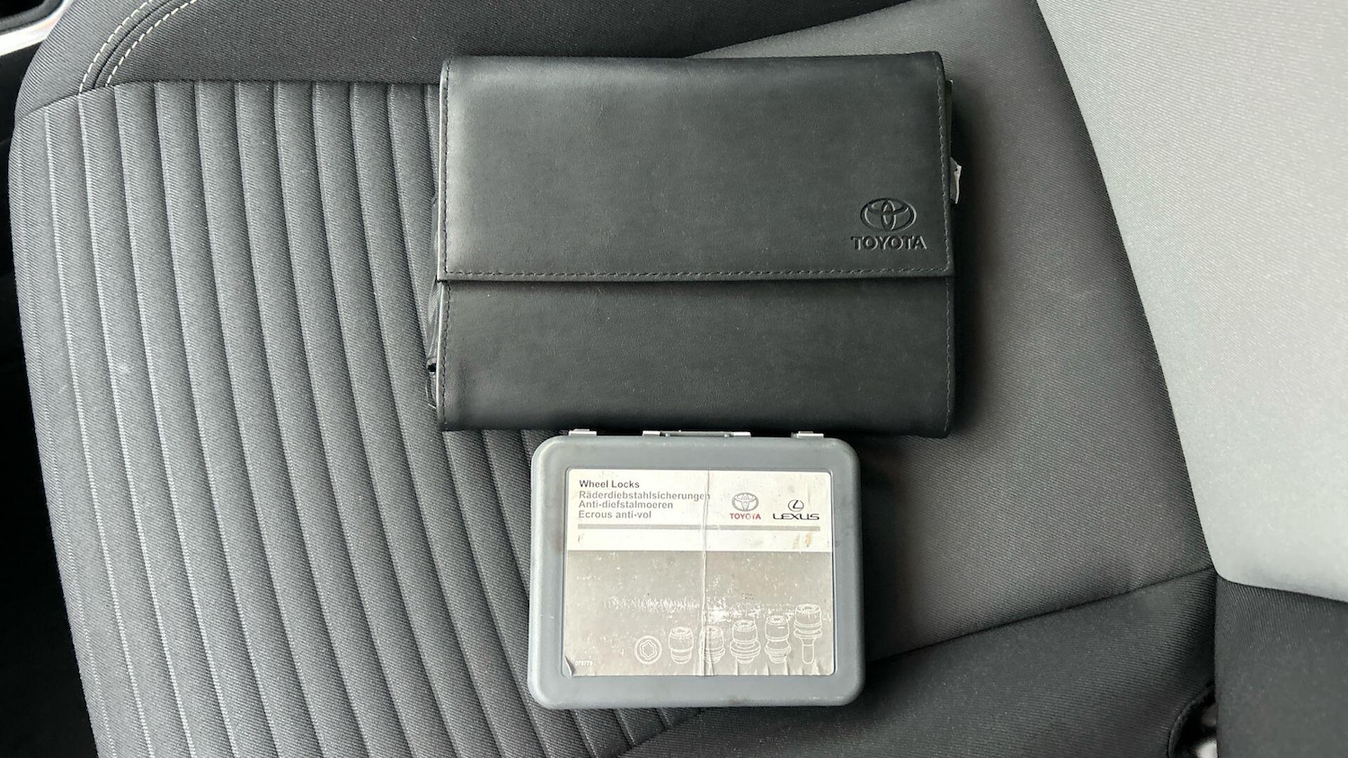 Used Toyota Yaris 2019 for sale - 77425753: Photo 40