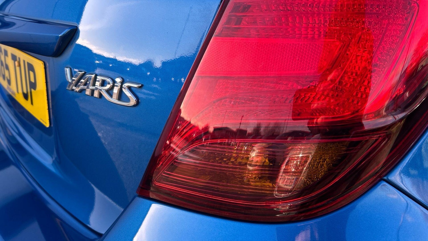 Used Toyota Yaris 2015 for sale - 76607383: Photo 43