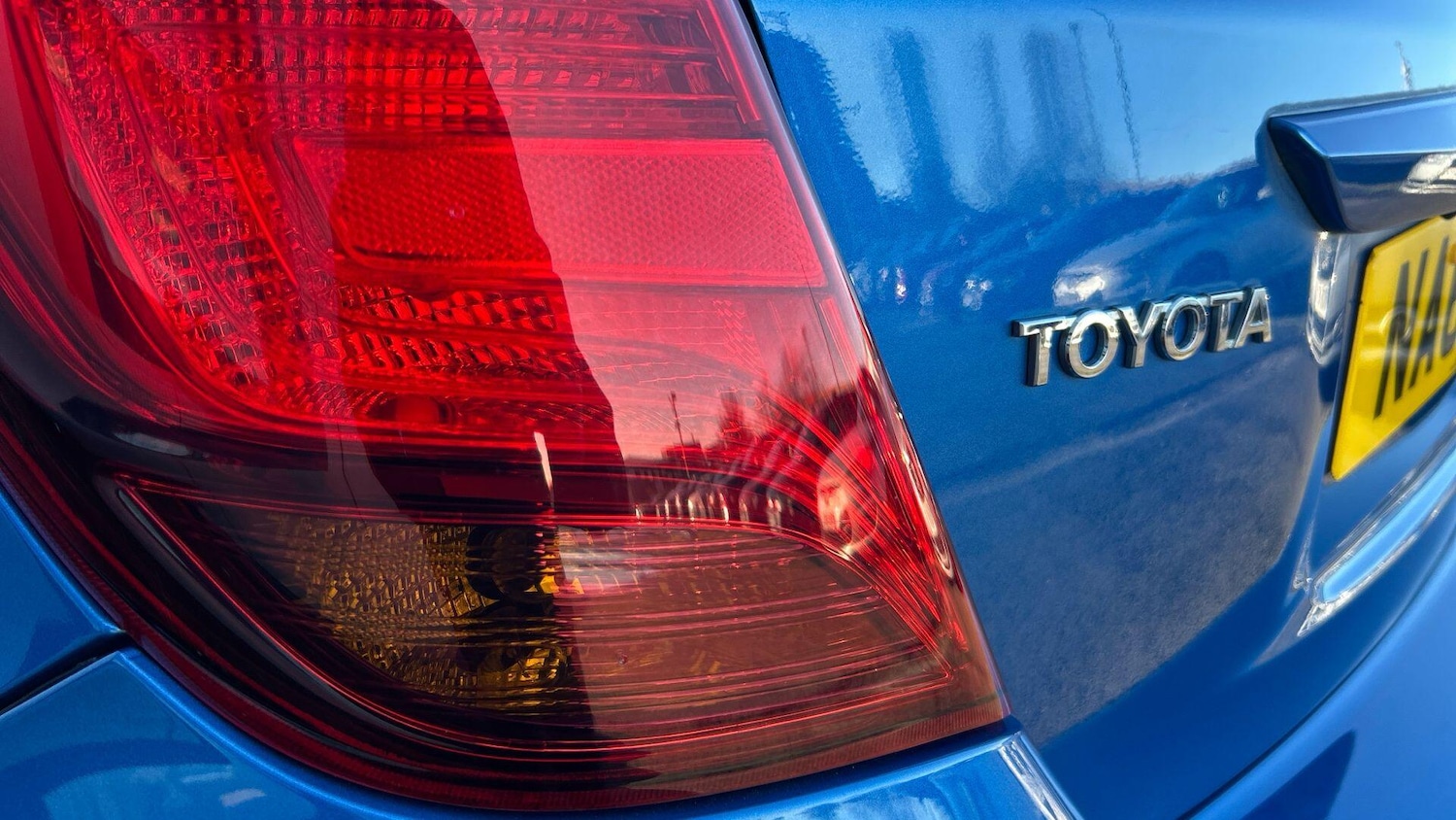 Used Toyota Yaris 2015 for sale - 76607383: Photo 44