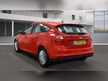 Used Ford Focus 2012 for sale - 77957992: Photo