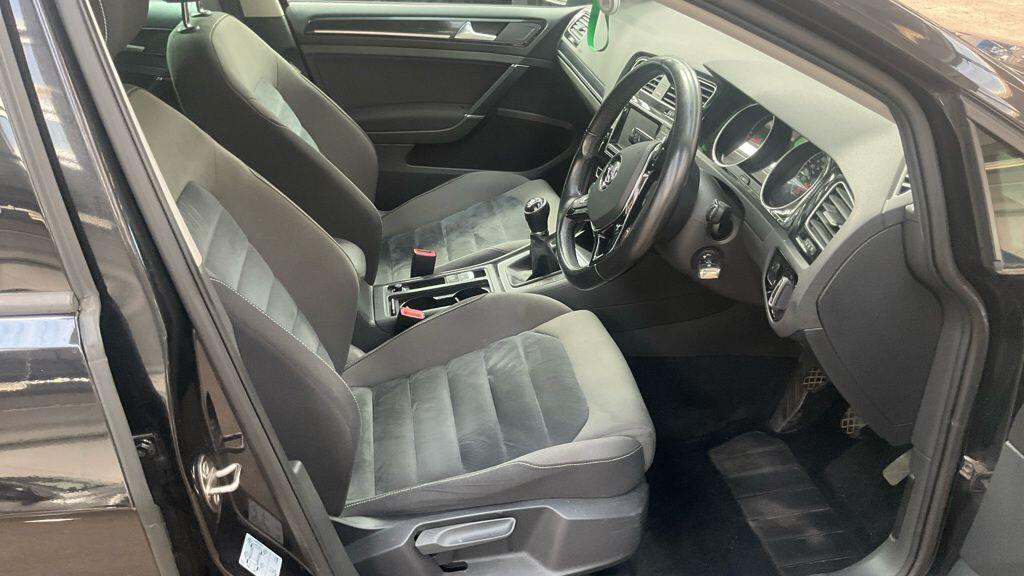 Used Volkswagen Golf 2013 for sale - 78141510: Photo 10