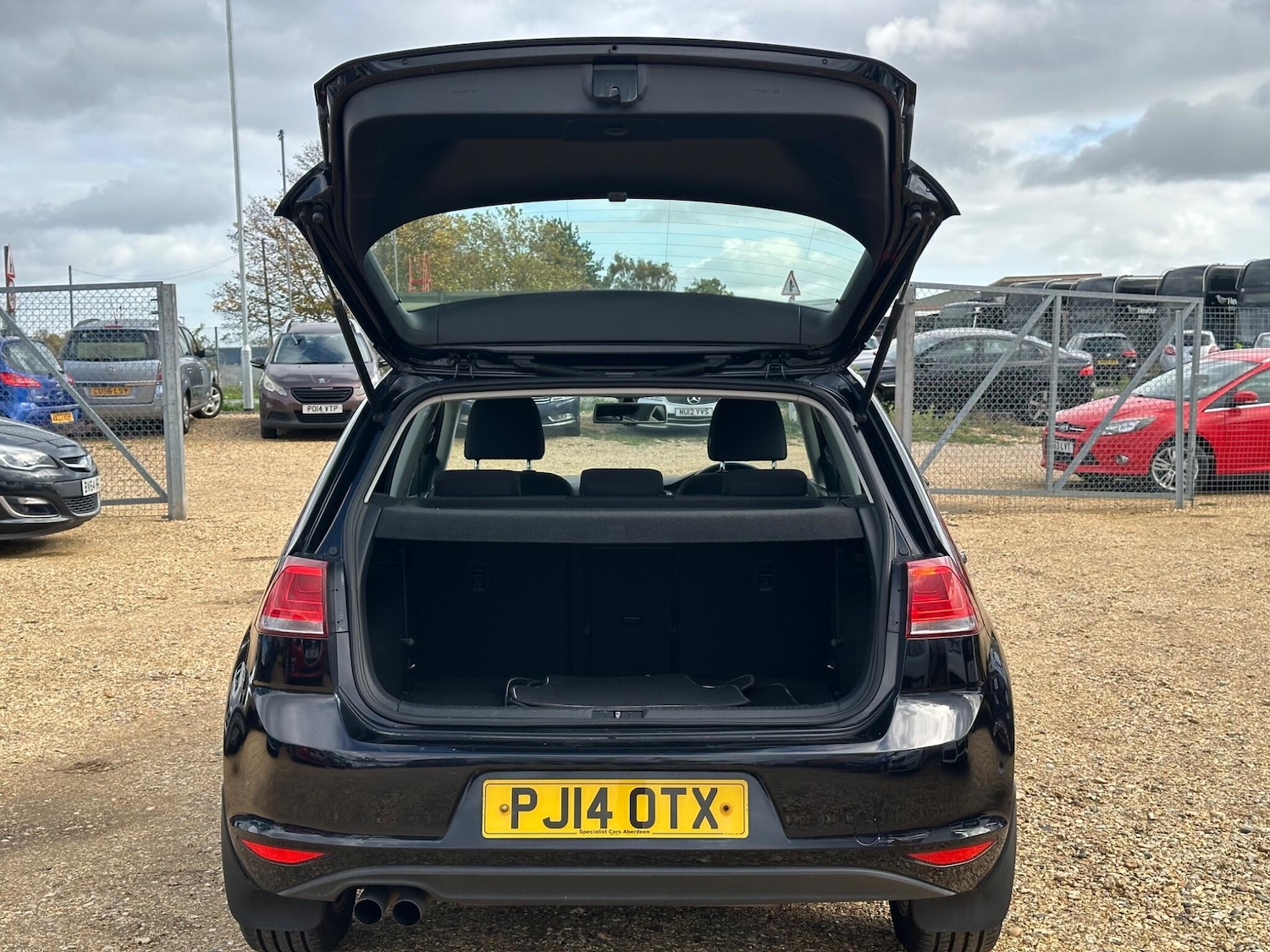 Used Volkswagen Golf 2014 for sale - 76398890: Photo 15