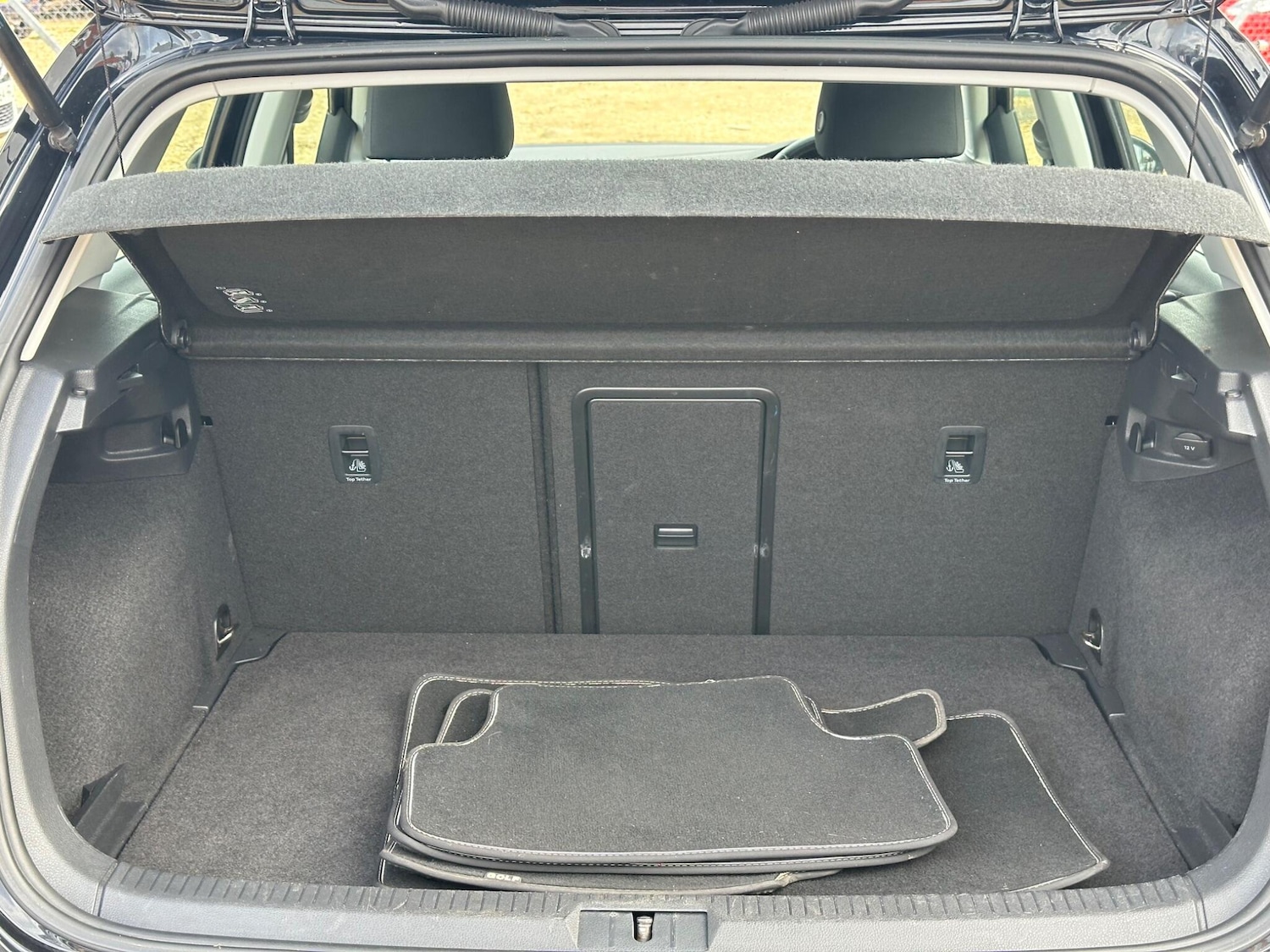 Used Volkswagen Golf 2014 for sale - 76398890: Photo 16