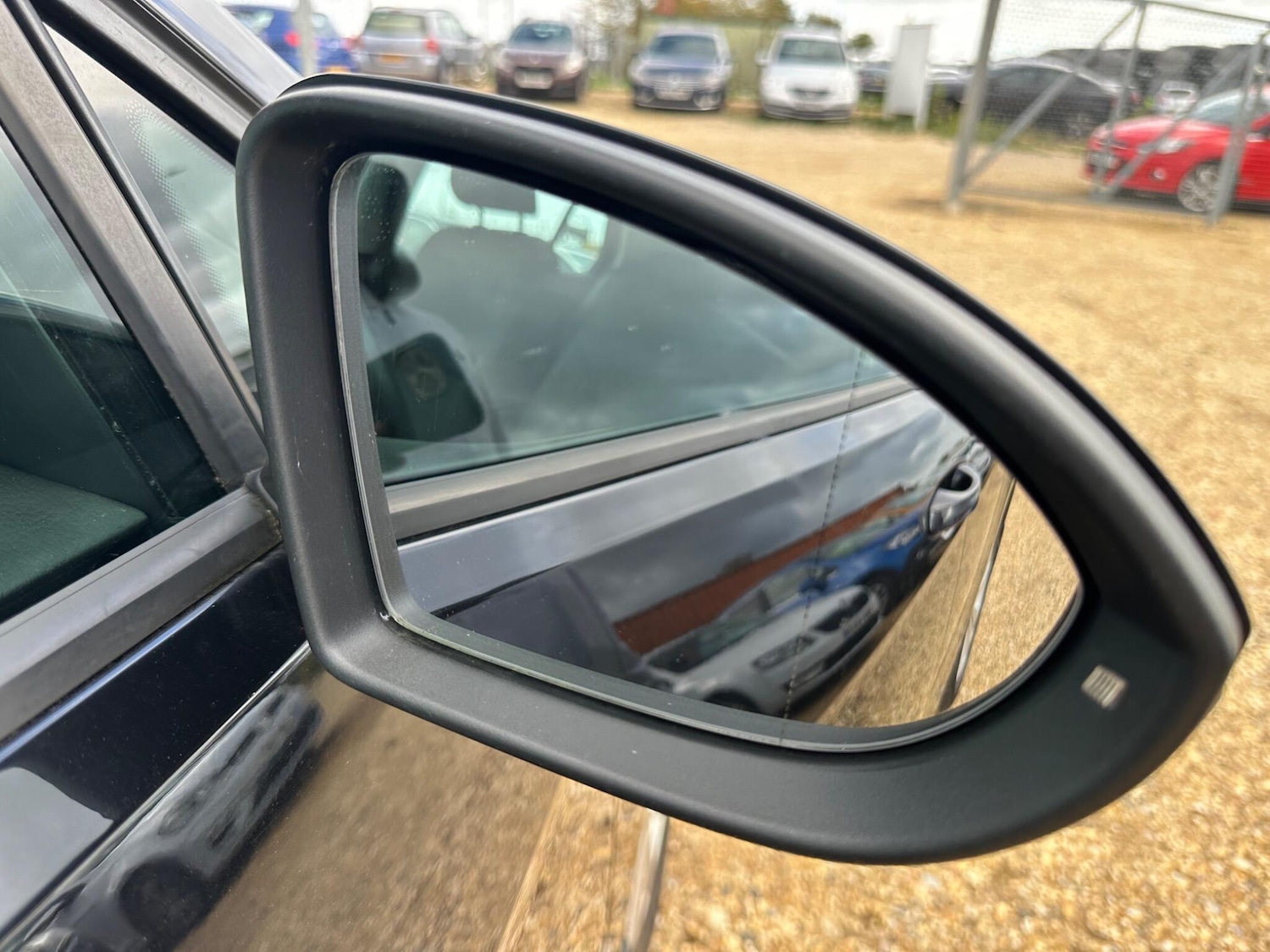 Used Volkswagen Golf 2014 for sale - 76398890: Photo 26