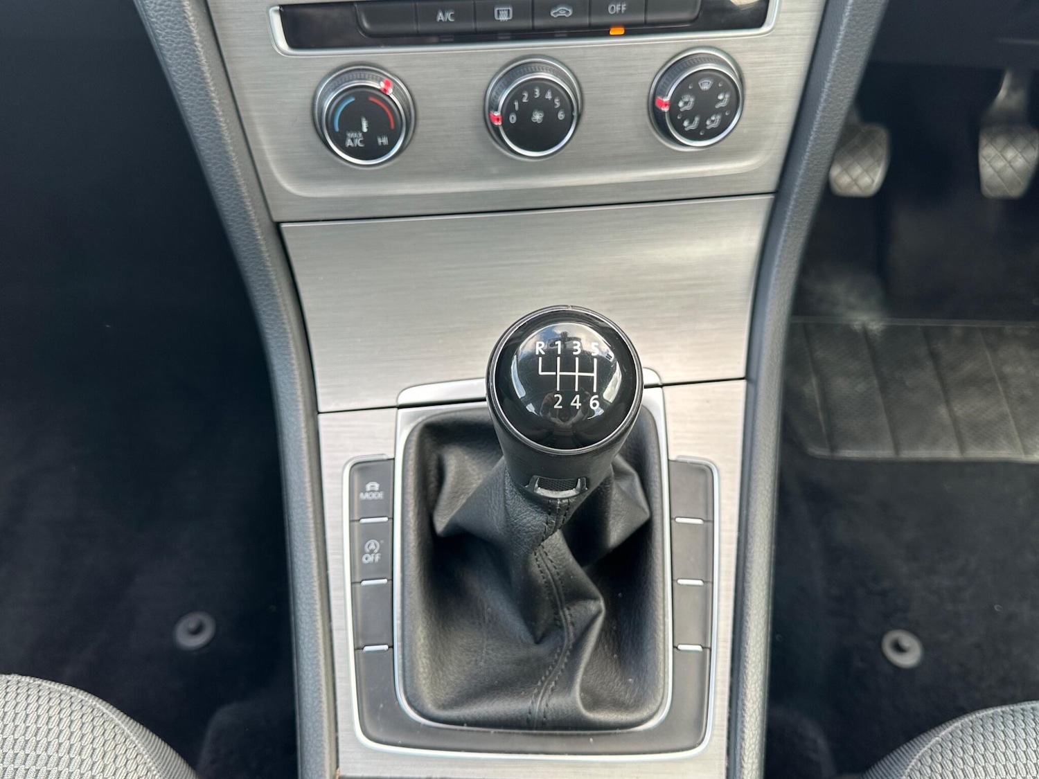 Used Volkswagen Golf 2014 for sale - 76398890: Photo 62