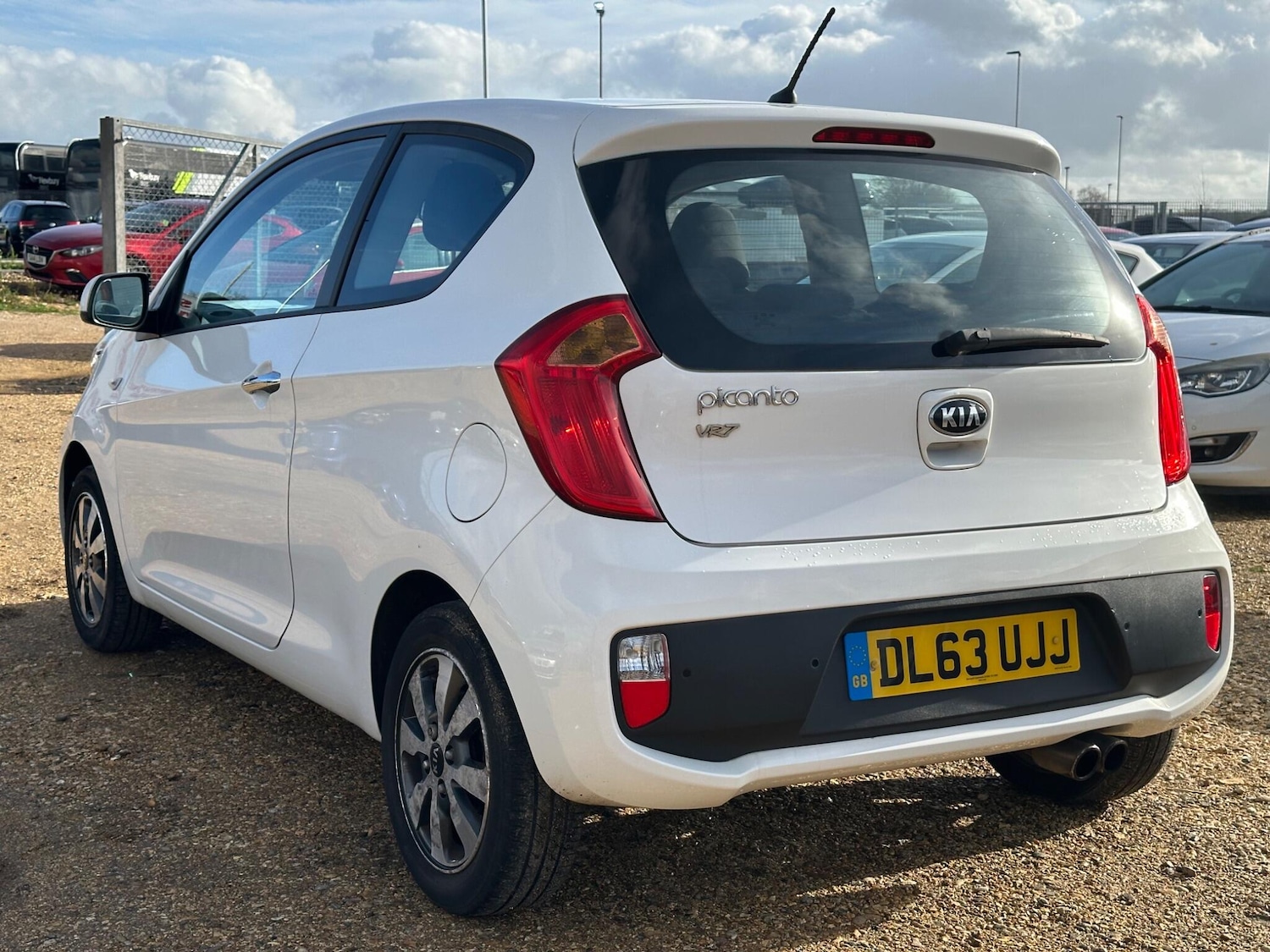 Used Kia Picanto 2014 for sale - 76158799: Photo 14