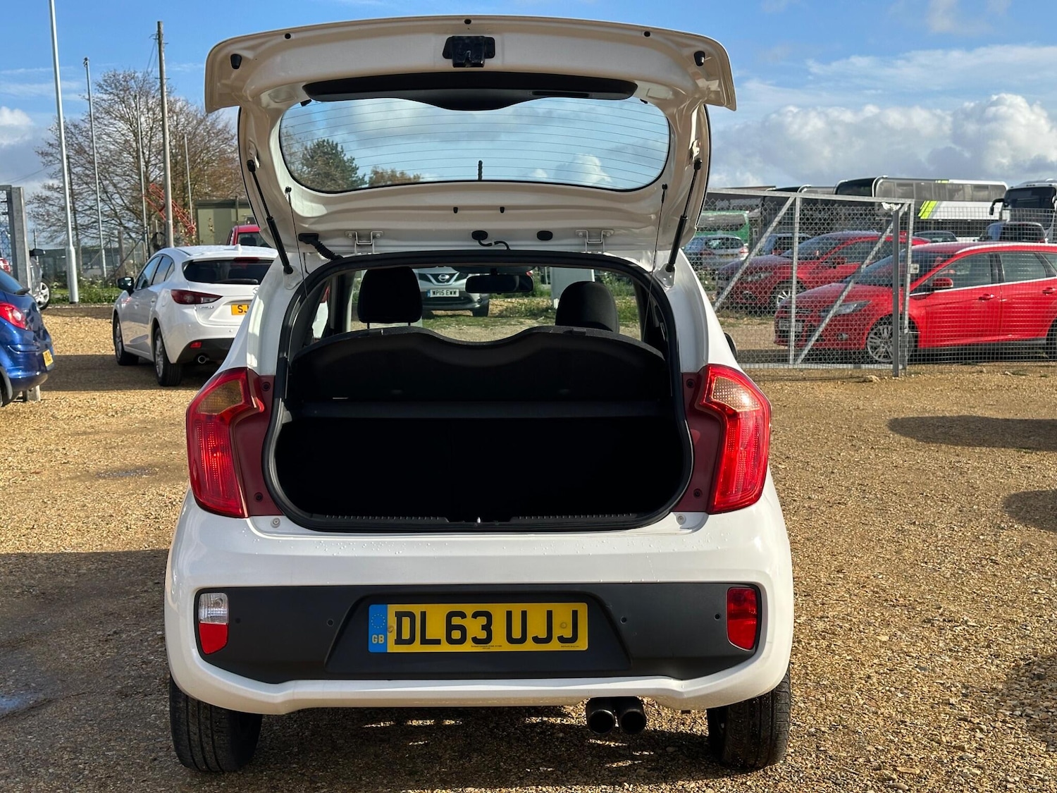 Used Kia Picanto 2014 for sale - 76158799: Photo 15