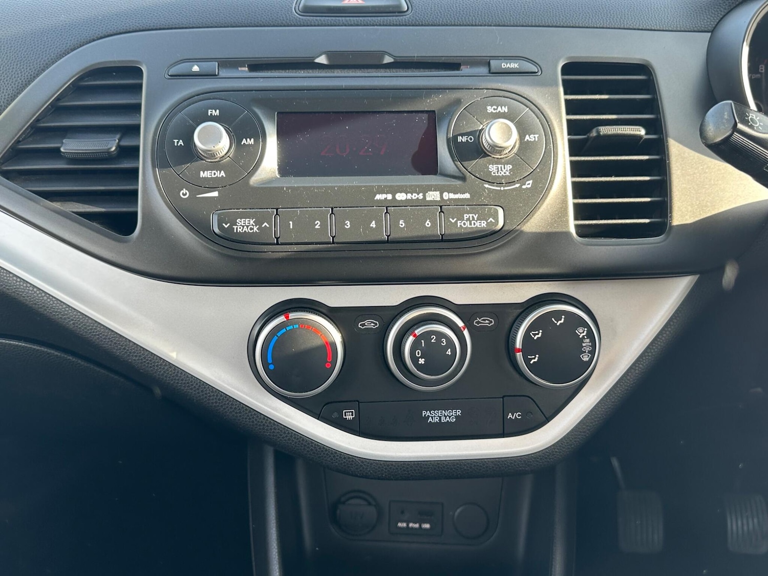 Used Kia Picanto 2014 for sale - 76158799: Photo 38