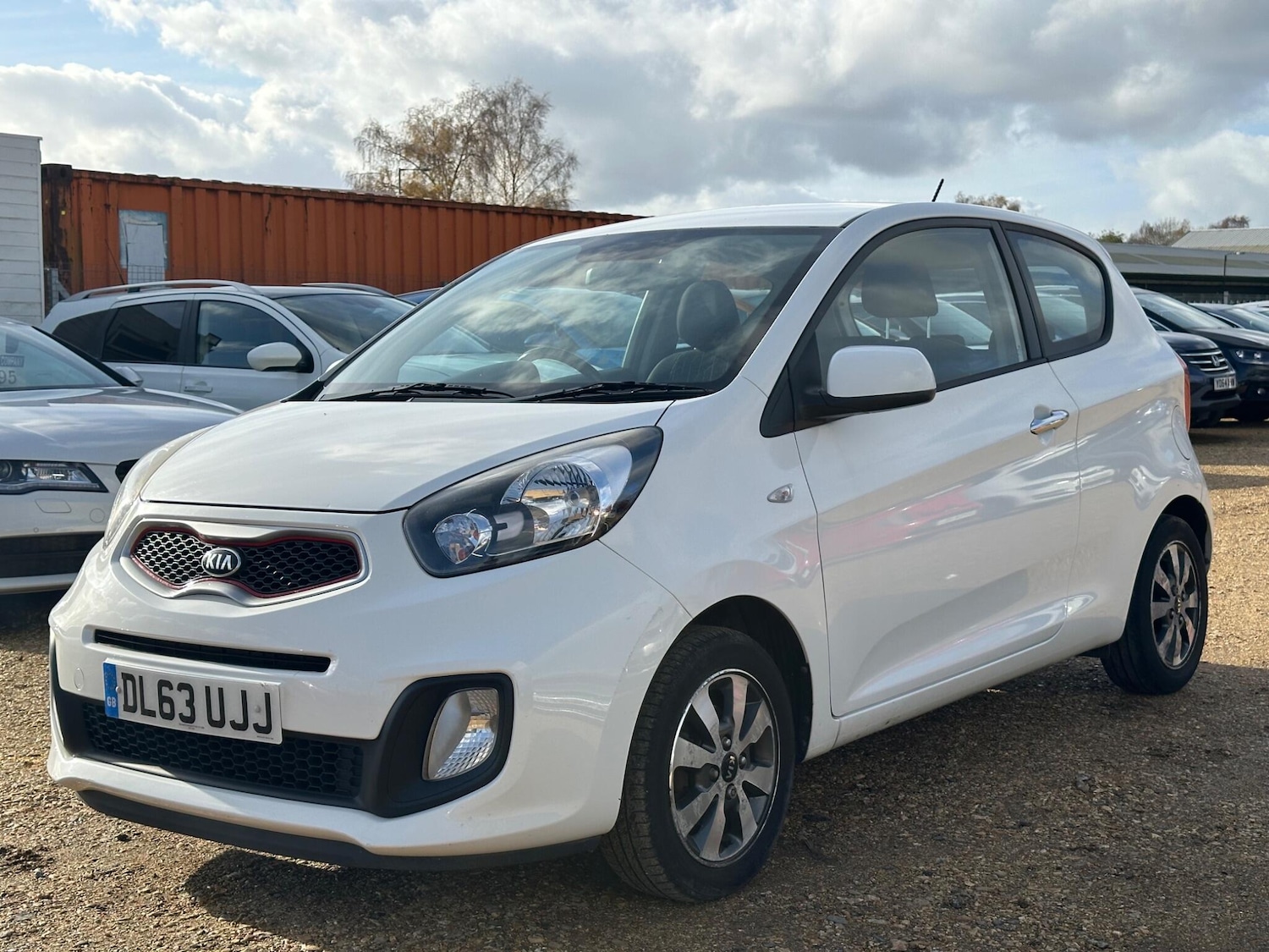 Used Kia Picanto 2014 for sale - 76158799: Photo 9