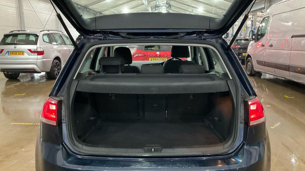 Used Volkswagen Golf for sale - 77484117: Photo 9