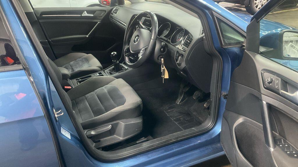 Used Volkswagen Golf 2014 for sale - 77462163: Photo 10