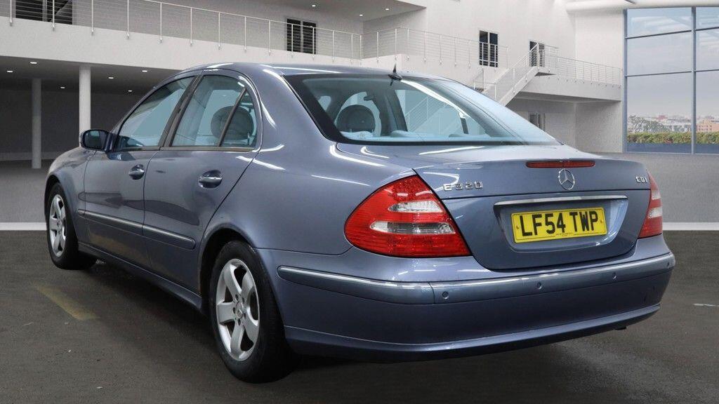 Used Mercedes-Benz E Class 2004 for sale - 77462139: Photo 5