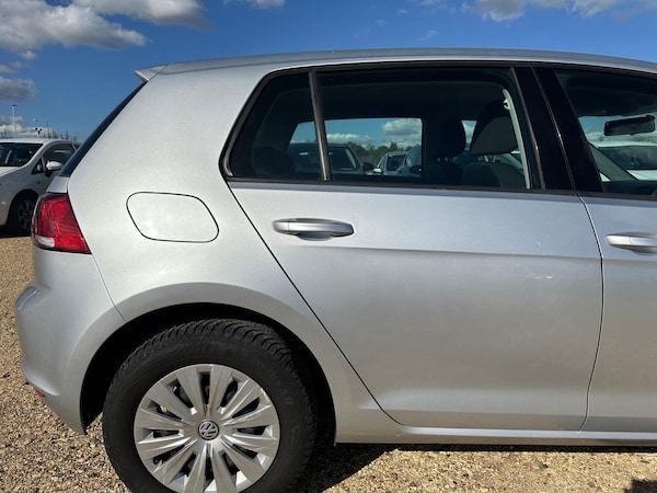 Used Volkswagen Golf 2014 for sale - 76166935: Photo 17