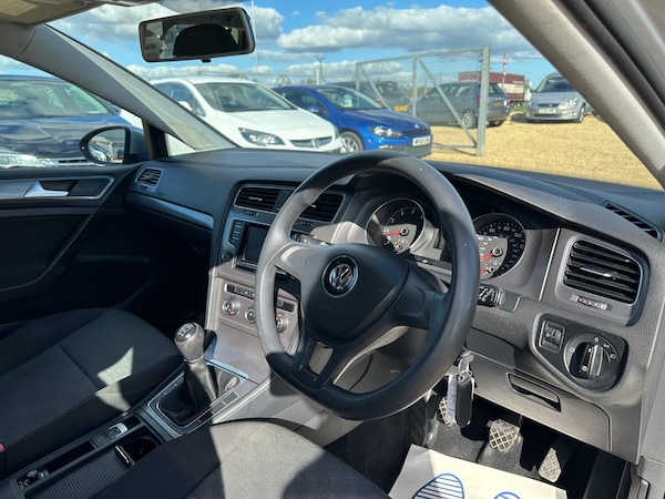 Used Volkswagen Golf 2014 for sale - 76166935: Photo 50
