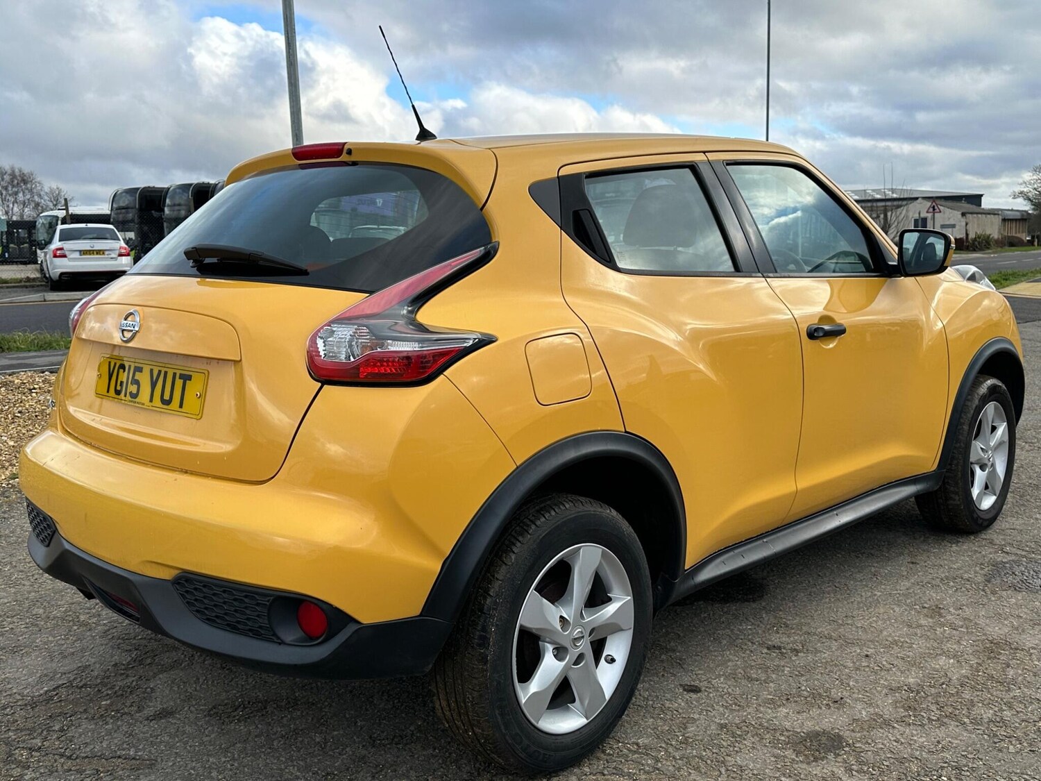 Used Nissan Juke 2015 for sale - 77637363: Photo 17