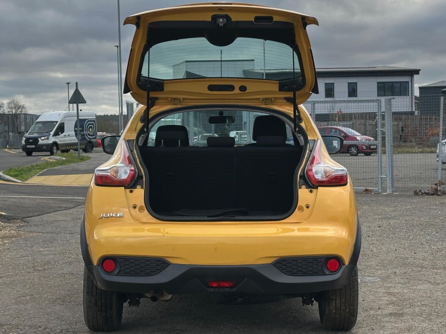 Used Nissan Juke 2015 for sale - 77637363: Photo 46