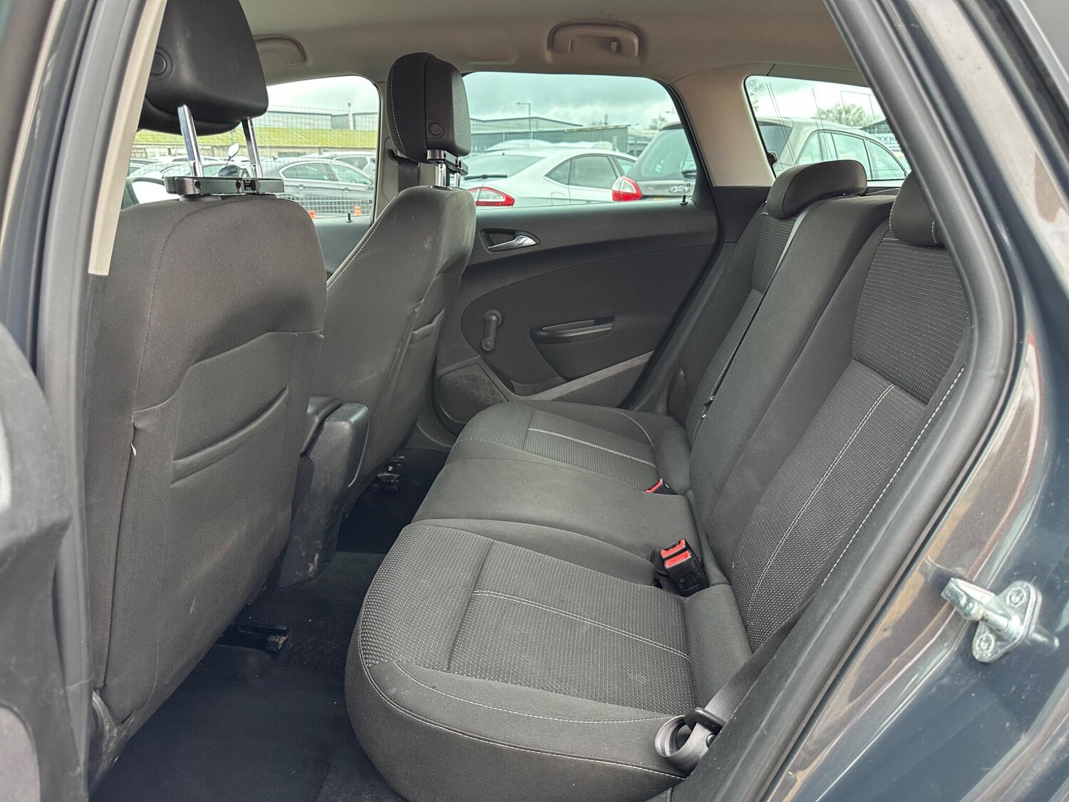 Used Vauxhall Astra 2014 for sale - 77462162: Photo 38